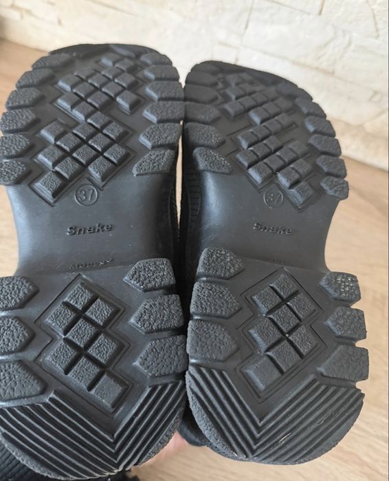 Bocanci trekking Merrell Gore-tex 37