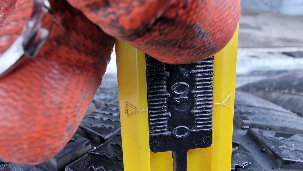 Anvelope 255/45R20 marca Continental, DOT 2021,M +S