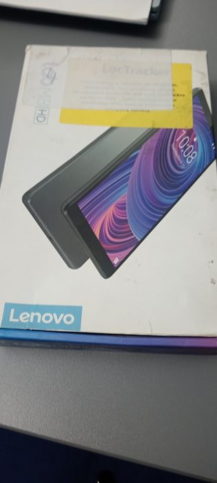 Планшет срочно сотилади холати зур ранги кора каропка документлари бор