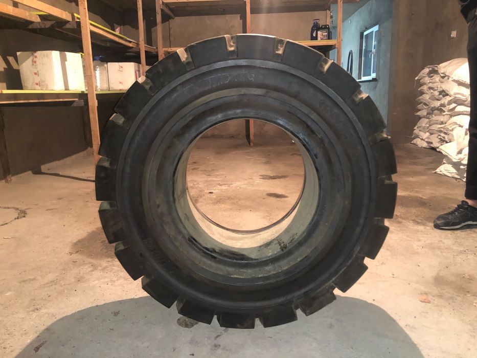 Шина погрузчик Solideal camso 355/65-15