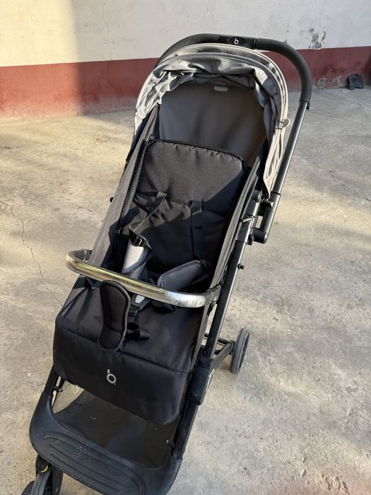 Детская коляска(складная)