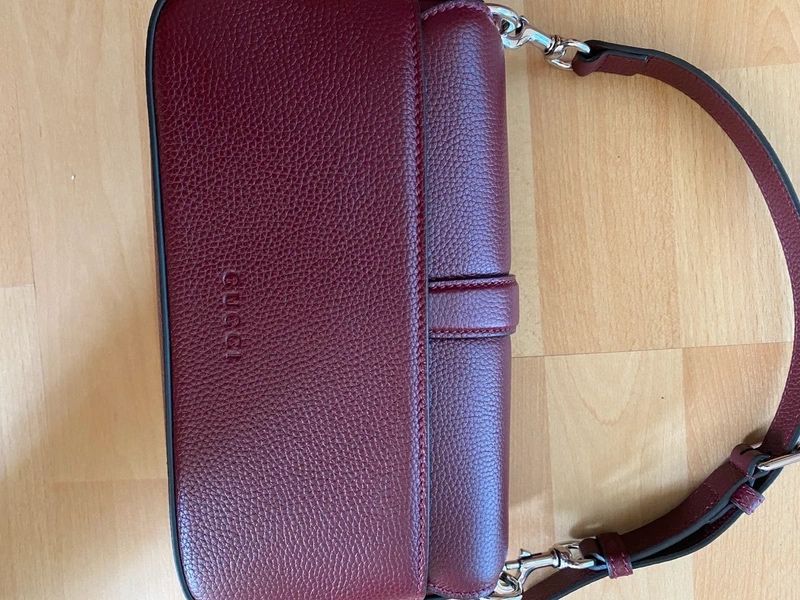 Намалена! Нова оригинална Gucci Rosso Ancora – рядък модел, пълен комплект, оригинал!