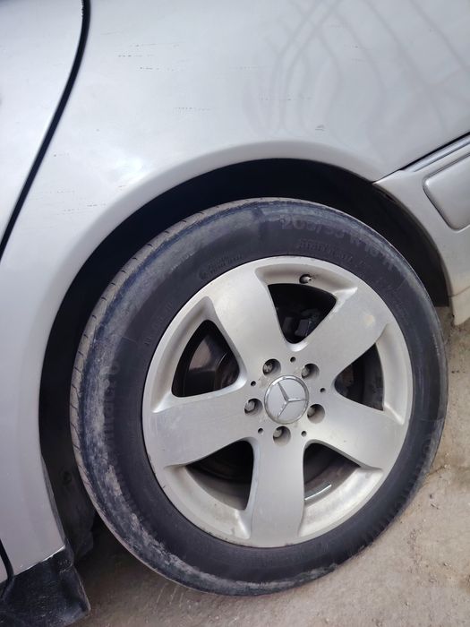 Мерседес Бенц Е320 , год 1996