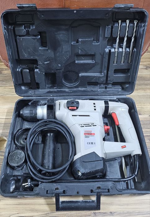 Перфоратор CROWN CT18102, 1500 Вт, 5 Дж, SDS-Plus
Продам практически н