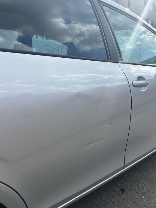 Seat Leon 1.6 TDI 2012 | 192.000 km | Navi | Scaune încălzite | Pilot Automat