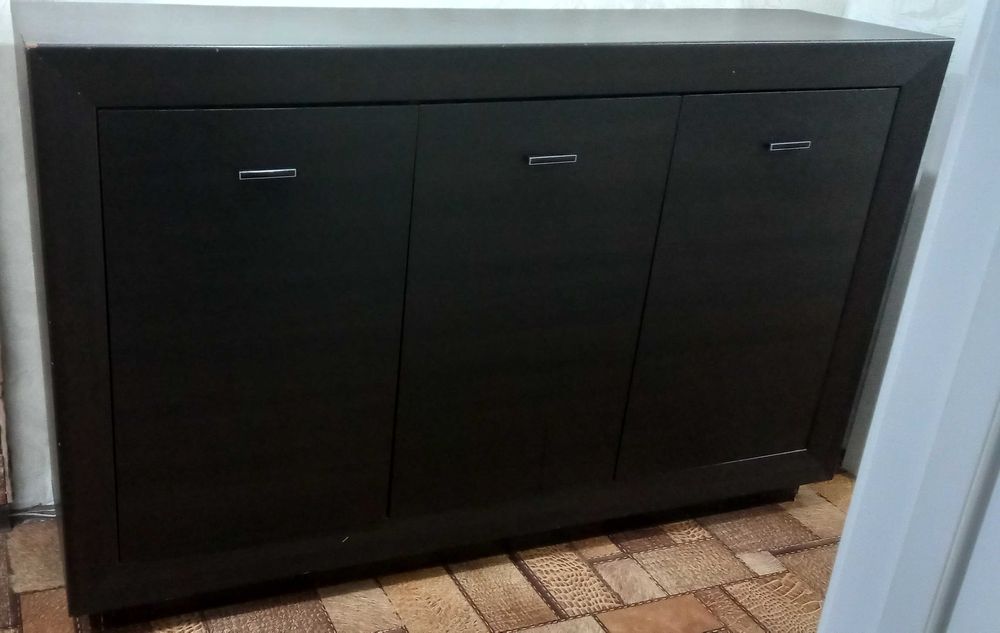 Продам комод цвет венги