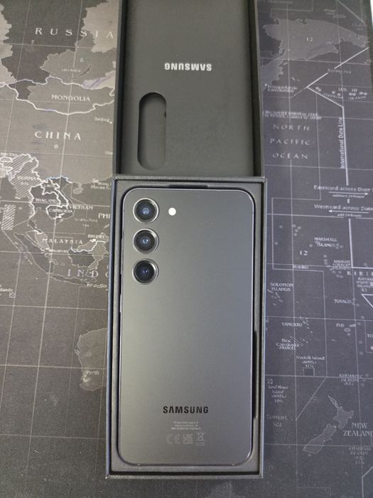 Samsung Galaxy S23 128 GB/8 GB RAM-Negru-stare foarte buna