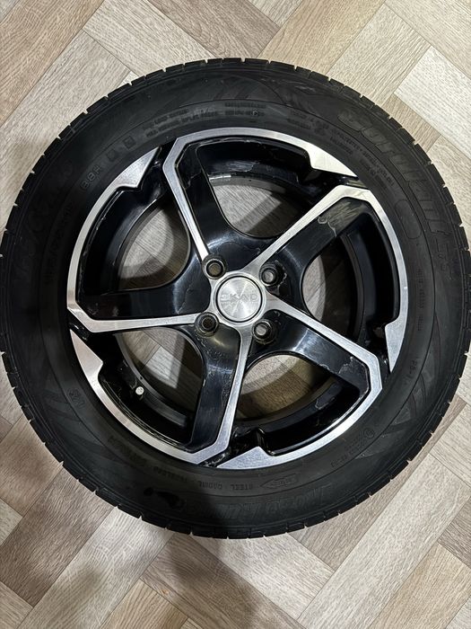 Резина R15 лето.