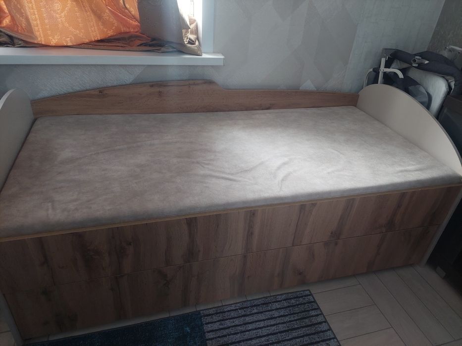 Кроватка детская