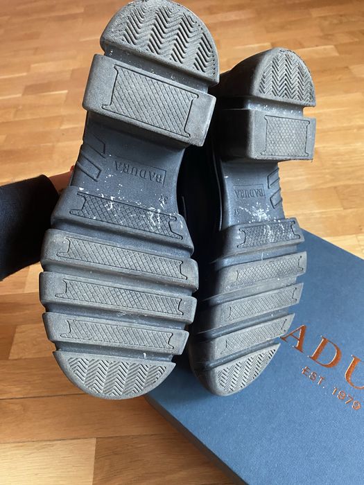 Дамски обувки лоуфъри BADURA