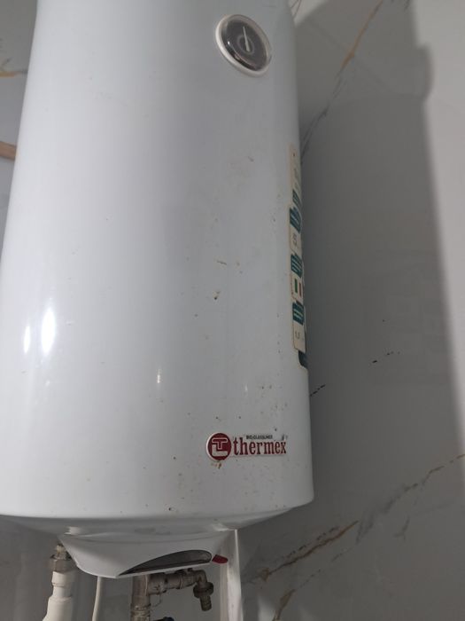 Бойлер, АОГВ , дымоход! Продам!