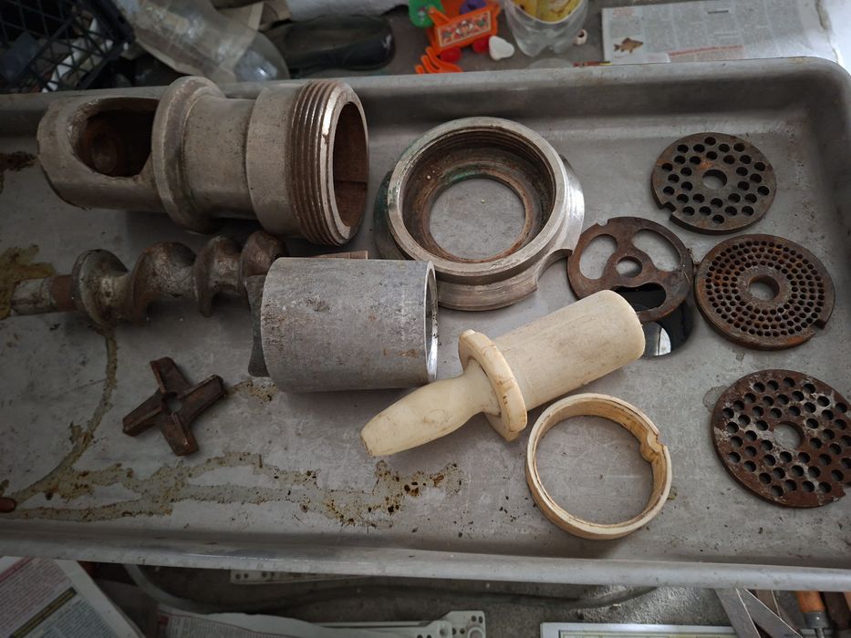 Трифазна месомелачка