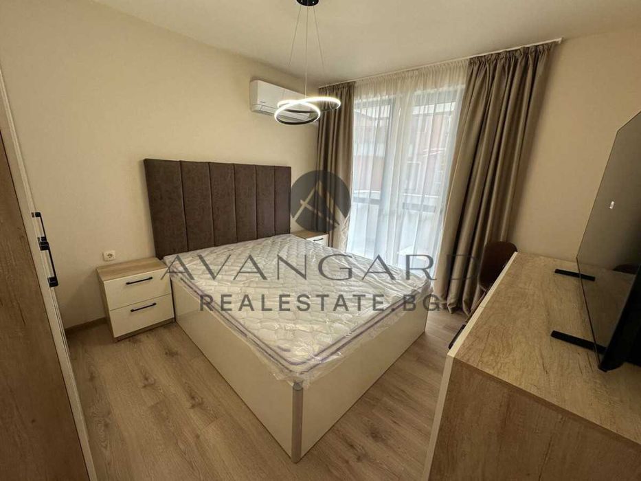 Продава се Двустаен апартамент в Пловдив, Център - 107 кв.м за 2795 €/кв.м - Снимка #2