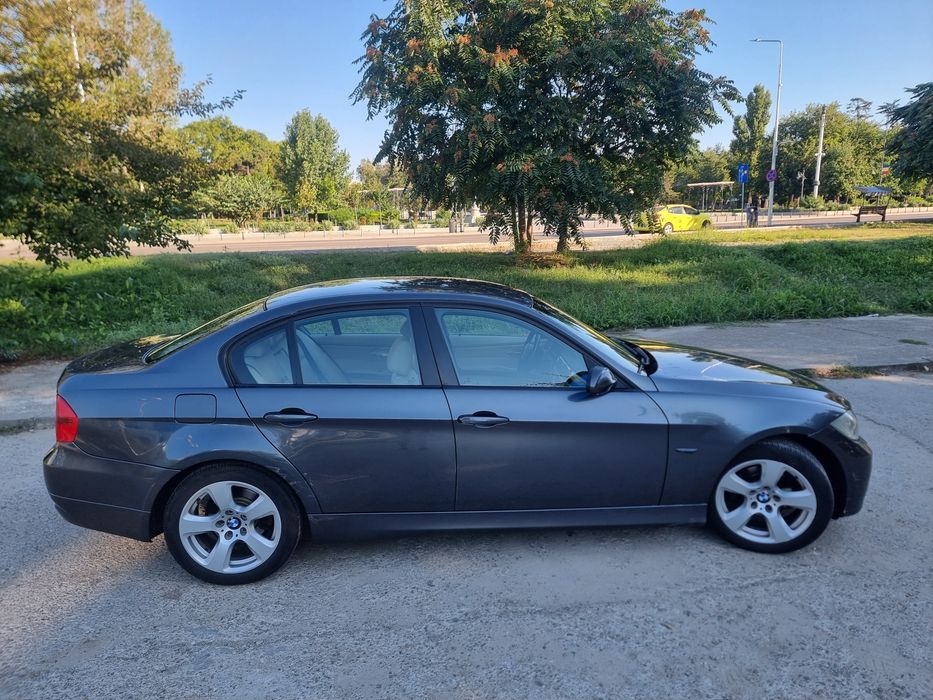 BMW seria 3 e90 318i benzina, 210.000 km