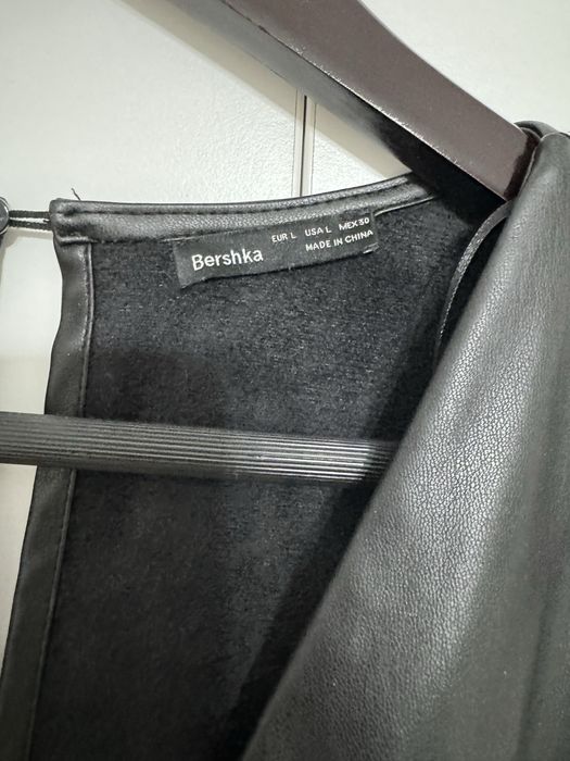 Гащеризон Bershka.