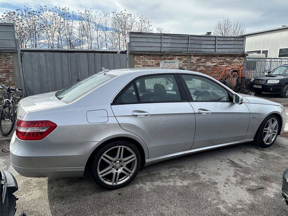 Mercedes e220 на части