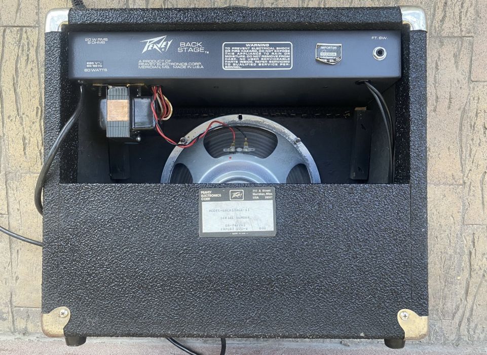 Peavey Back Stage / Zoom Fire 15 / Crate VTX15