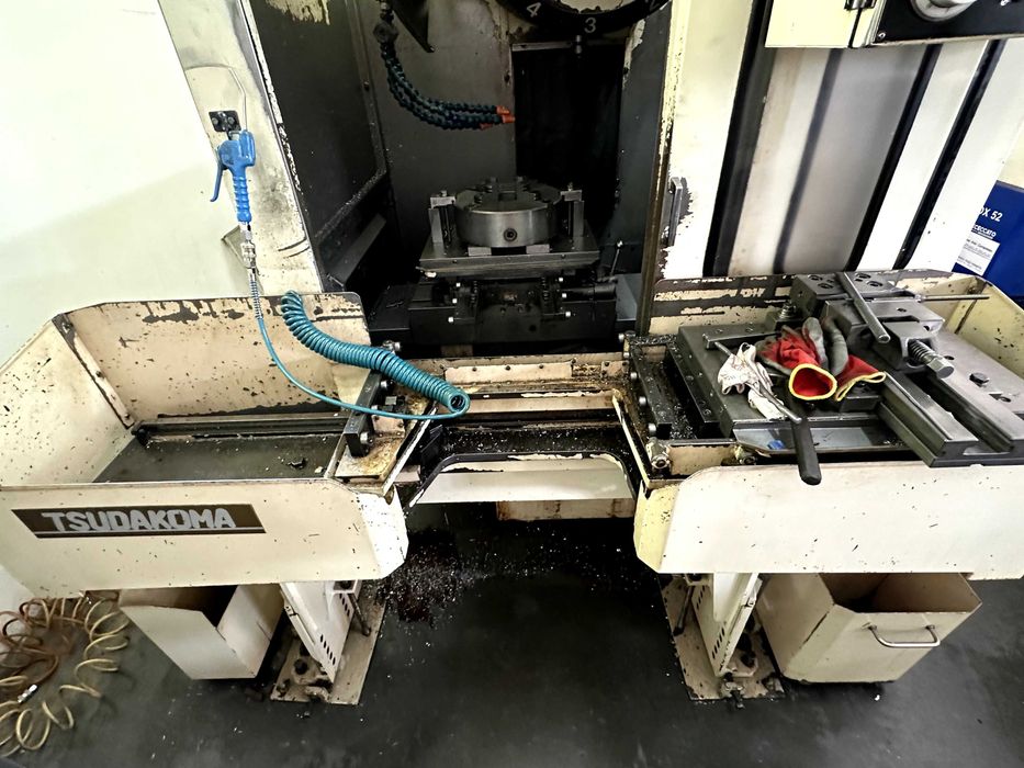 Freză CNC Tsudakoma