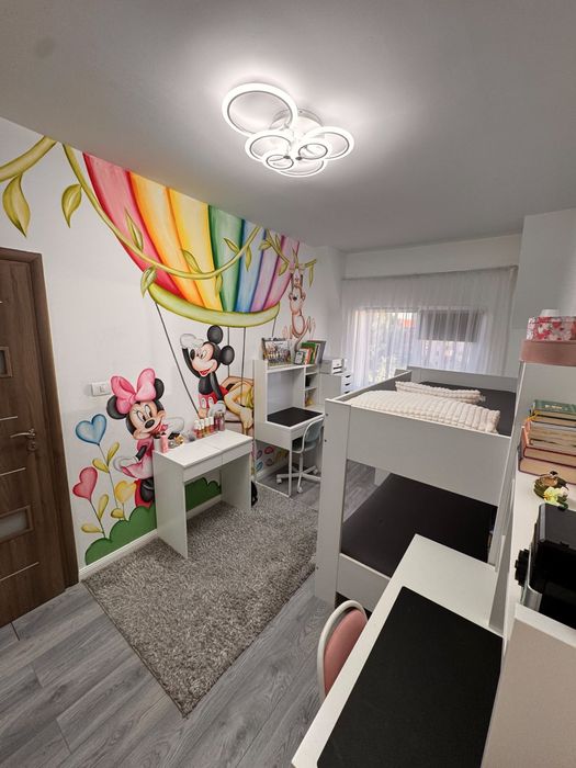 Vand apartament 3 camere vizavi de Iulius Mall