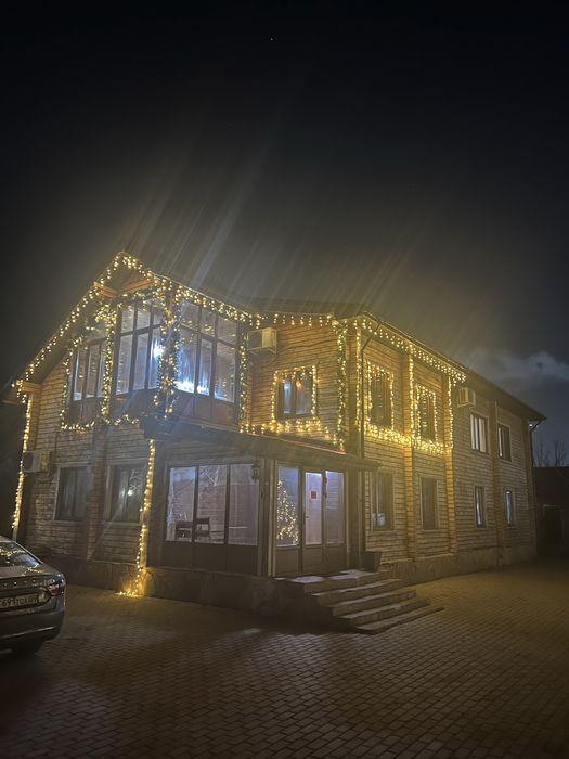 Коттедж с баней и бассейном