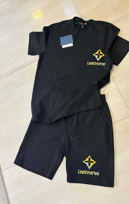Compleuri barbati lv