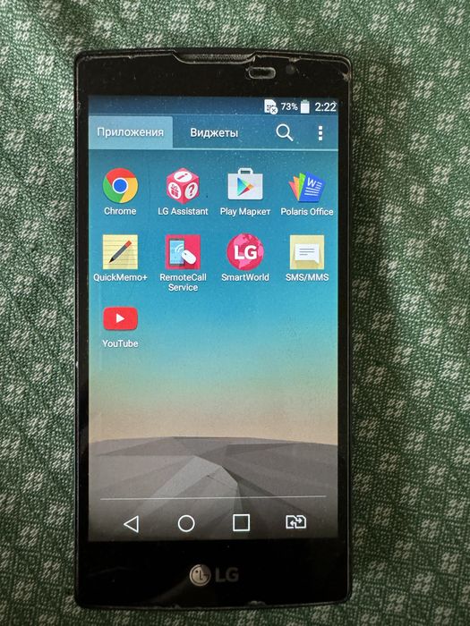 2симчатый Сотовый LG Spirit H422