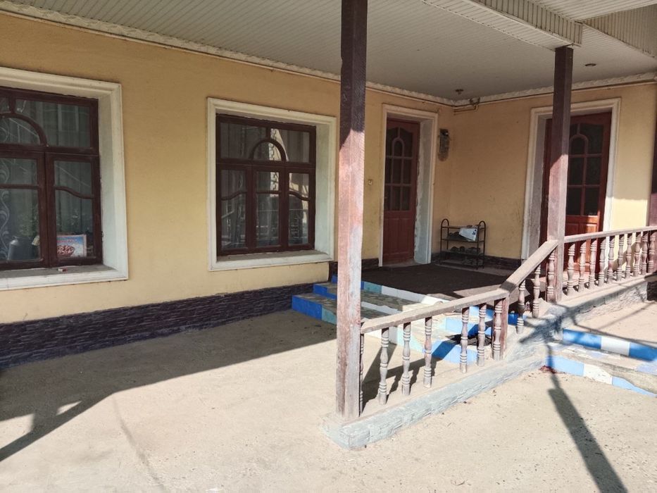 17 sotox uchastka.Srochna sotiladi.Kami bor,narxi kelishiladi!!!