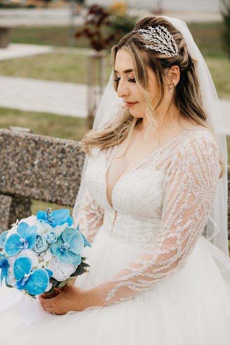 Vand rochie de mireasa