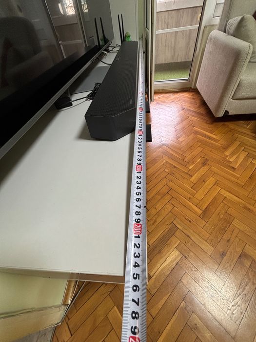 Холна секция с витрина