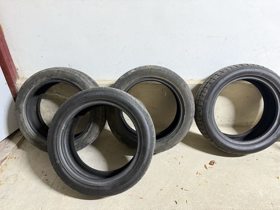 Зимние шины 215/55/17