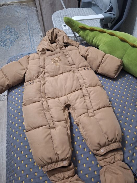Продам детский комбинезон