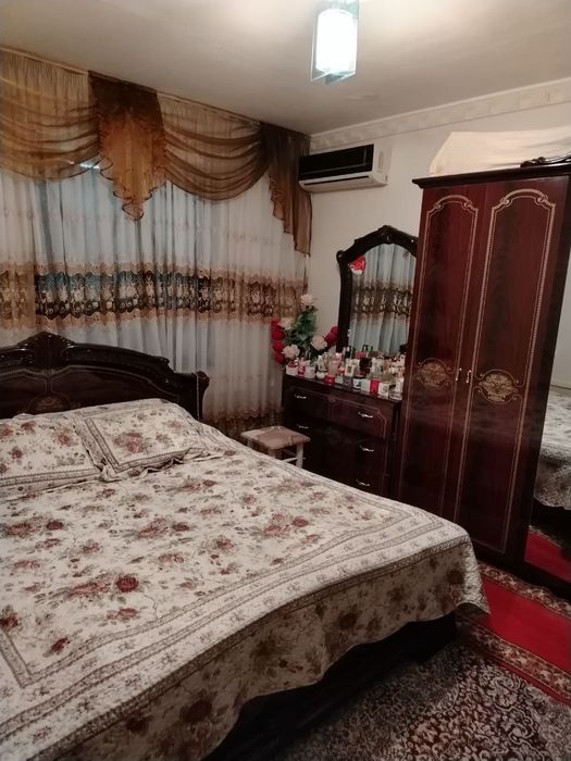 4 ком.квартира.77 серия.10 мик.Собственник