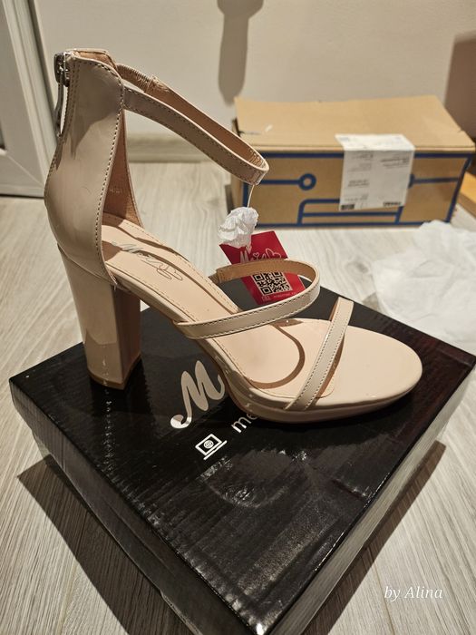 Sandale nude toc gros 38