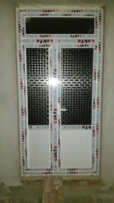 Akfa eshik va romlar