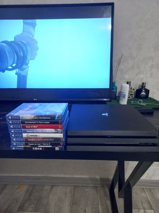 Playstation 4 pro 1tb