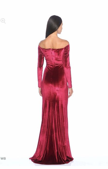 Новое платье