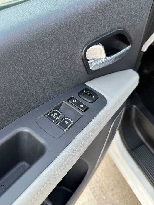 ЖАС М4 минивенларимиз  сотувда таййор