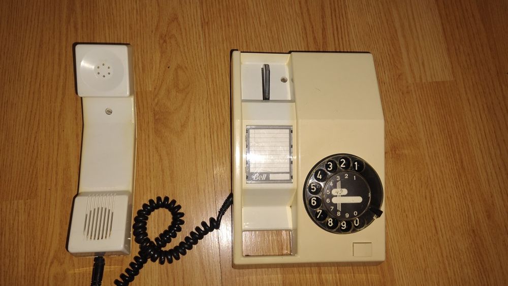Telefon fix vintage cu disc