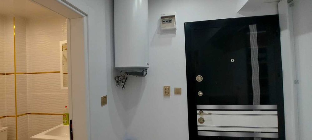 Двустаен АПАРТАМЕНТ след основен ремонт – кв. Училищни, гр. Хасково
