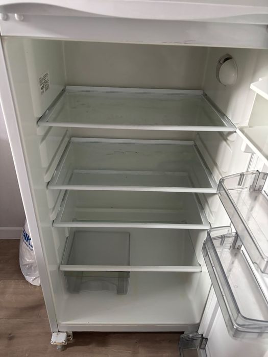 Продам холодильник срочно!