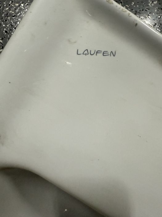 Раклвина Laufen молель Pro 60x48