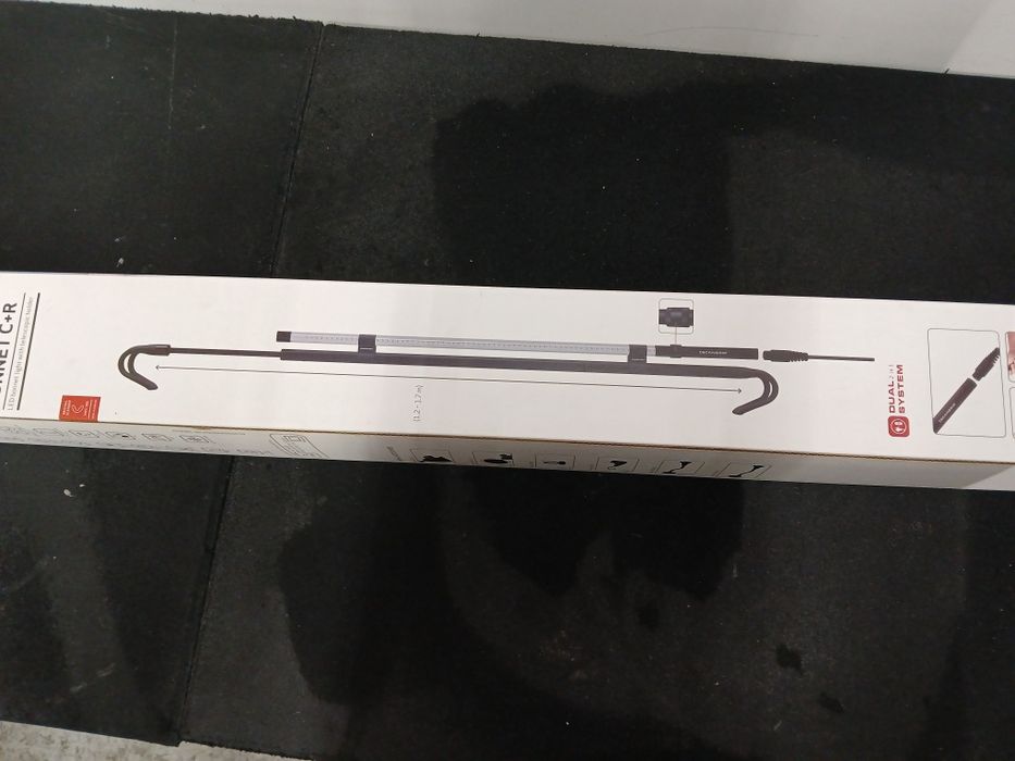 телескопична стойка за лампа