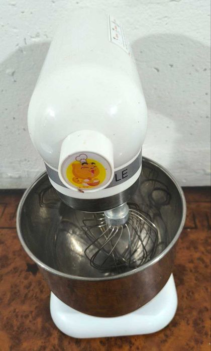 Продам миксер 7 кг