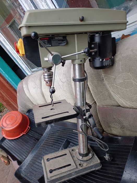 Продам вертикально сверильный станок