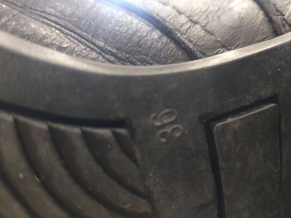 Берцы кожаные  р36  б/у