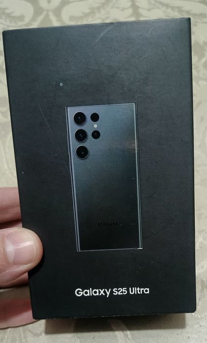 Samsung Galaxy s25 ultra сотилади.