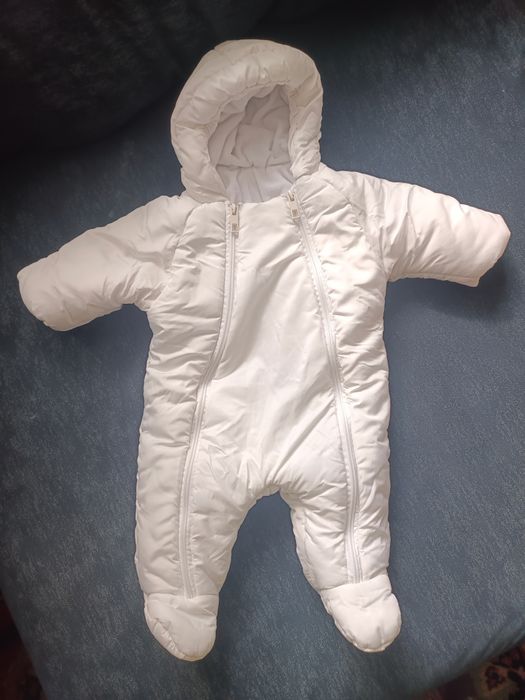 Продам конверт на выписку 10.000тг.