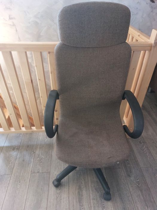 Scaun inalt birou