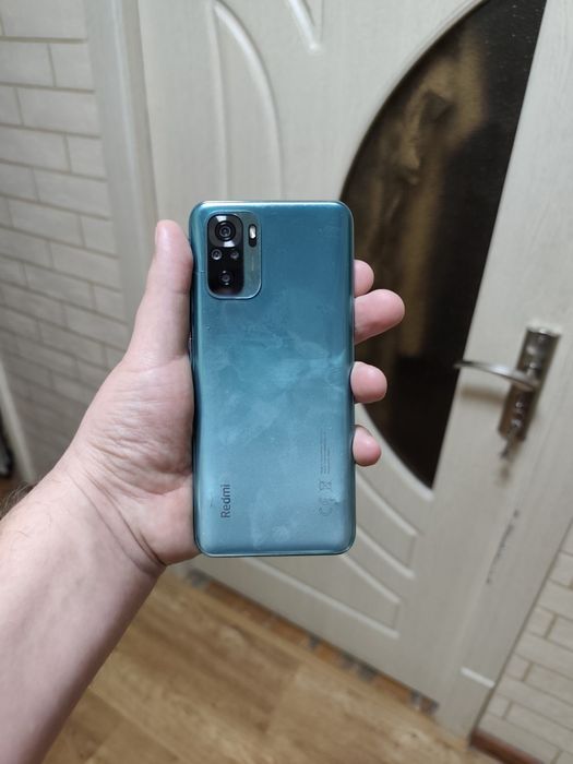 Продам телефон редми нот 10