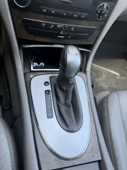 Мерцедес Е270 2,7цди 177кс на части/W211 E270 cdi 177ks na chasti automat